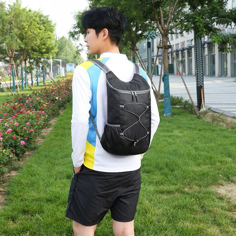 Outdoor Cycling Bag Ultra-light Oxford Cloth Mountaineering Skin Bag Anti-splashing Folding Mountaineering Backpack
