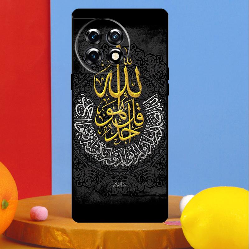 Islamic Book Arabic Quran Muslim Cover For OnePlus 13 13R 12 12R 11 10 Pro 8T 10T OnePlus Nord CE 3 2 4 Lite N30 N20 N10 Case