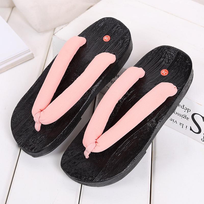 Black Lacquered Japanese Geta Round Toe Sandals
