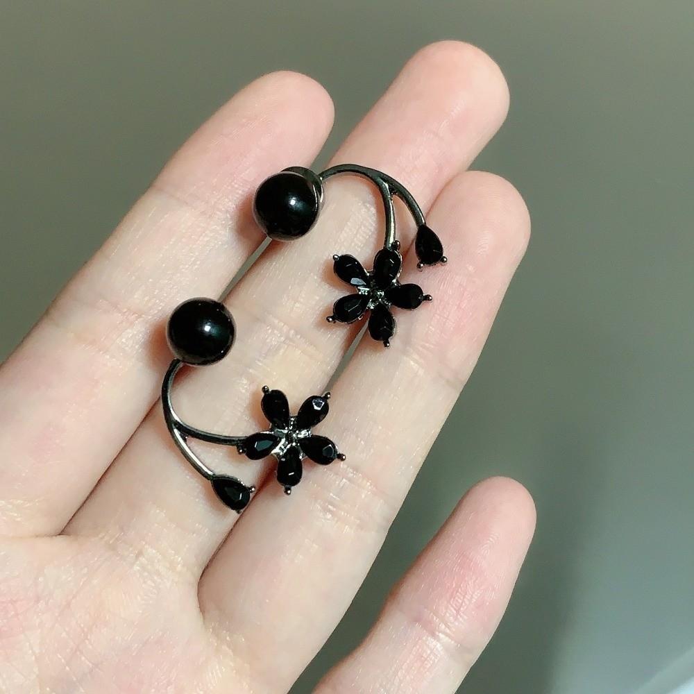 Sweet Flower Ear Studs Light Luxury Ladies U-shaped Earrings Crystal Flower Earrings  Spring Summer