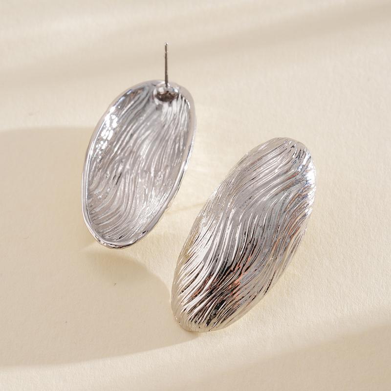 Fashion Metal Pleated Oval Geometric Stud Earrings for Women Personality Gold Color Striped Long Earrings Charms Jewelry Gift