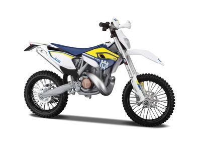 Maisto M39177 Zestaw motocyklowy Husqvarna FE 501 112