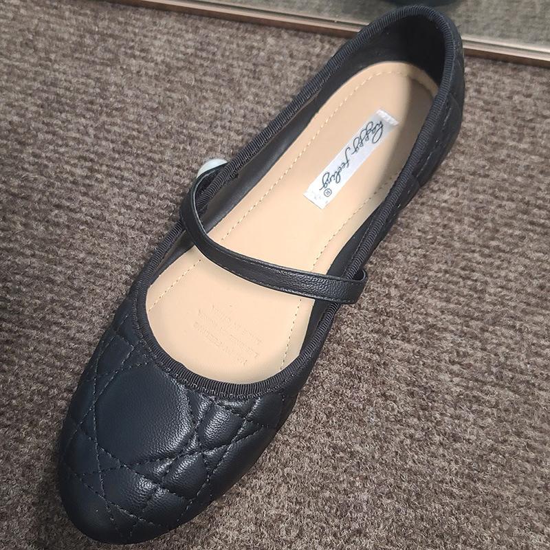 Gentle fairy pearl rhombus flat-bottomed shallow mouth ballet single shoes female retro Mary Jane shoes small leather shoes
