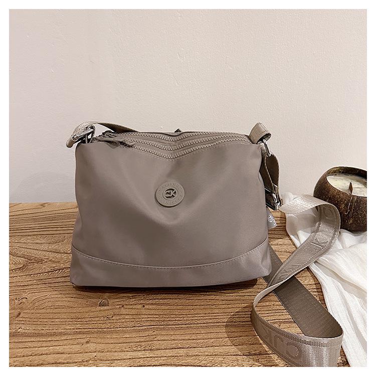 Trendy Oxford Cloth Women's Single-Shoulder Crossbody Bag