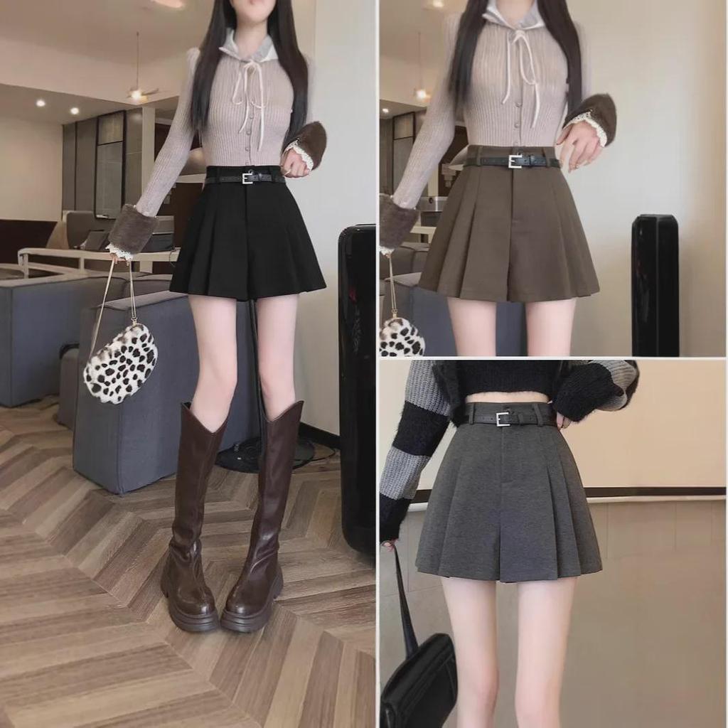 Women's High-Waist Brown Wool Pleated Shorts, Wide-Leg Casual Skirt Pants for Autumn/Winter 2024.