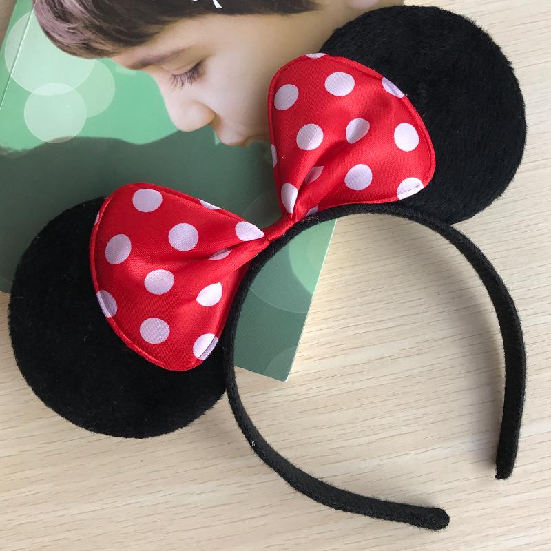 Zodiac Animal Horn Headband: Cow, Rabbit, Tiger, Dog, Cat, Wolf, Devil. Perfect for Costumes and Performances.