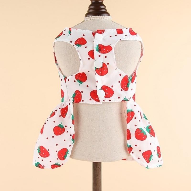 Eye-catching Breathable Dog Dress Thin Strawberry Printed Pet Skirt Red Tone Lightweight Cat Apparel Daily Wear
