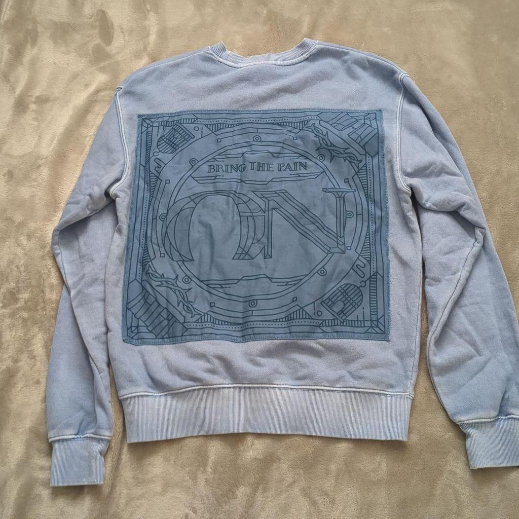 [USED] BTS Sweatshirt Hoodie (Size M)