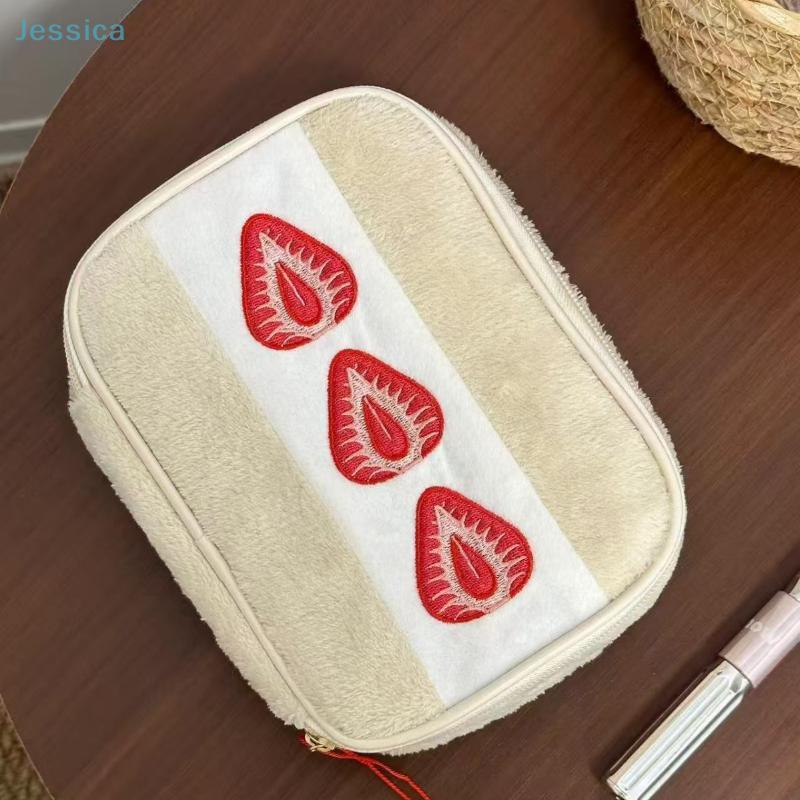 Süße Erdbeer-Sandwich-Aufbewahrungstasche | Flauschige Kosmetiktasche/Schreibwaren-Organizer für den täglichen Gebrauch