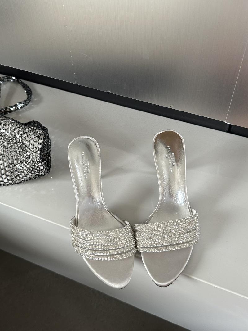 

2025 new summer open-toed round head thin strap rhinestone high heels women s thin heel black sexy cool slippers 40