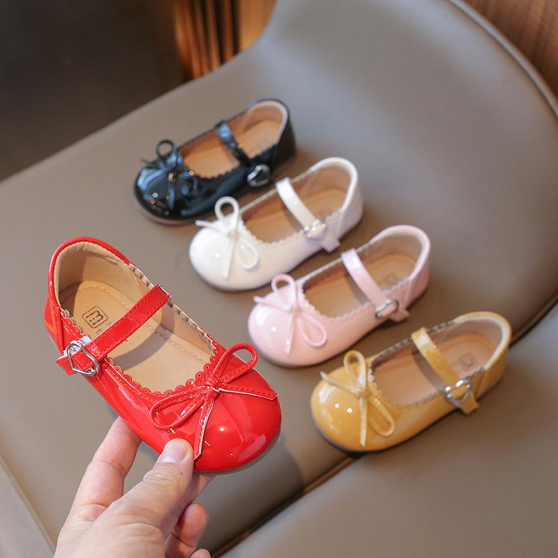 Fashion children's leather shoes for spring new girl shoe with soft soles anti slip kids shoe candy colored girls' leather shoes