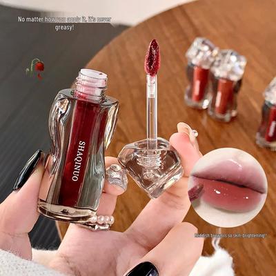 Shakino Glossy Hydrating Lip Glaze: Non-Stick, Long-Lasting, Color-Rich, Plumps Lips.