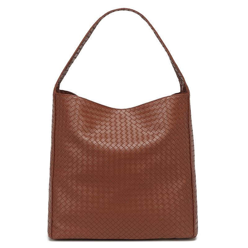 

High-End Woven Texture Women s 2025 Fashion Single Shoulder Bag – Large Capacity Commuter Tote