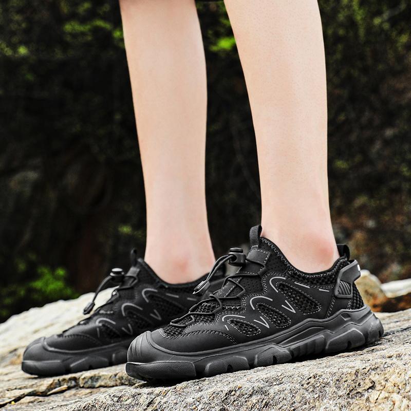Summer Outdoor Walking Sneakers Anti-collision Toe Men Sandals 2025 New Casual Mesh Shoes for Male Classic Travel Hiking Shoes