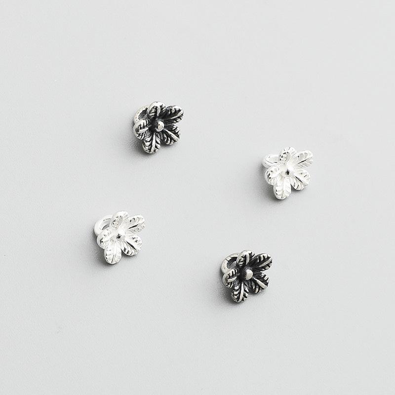 Retro Flower Pendant Bracelet: S925 Silver, DIY Handmade Braided Rope with Beaded Connection.