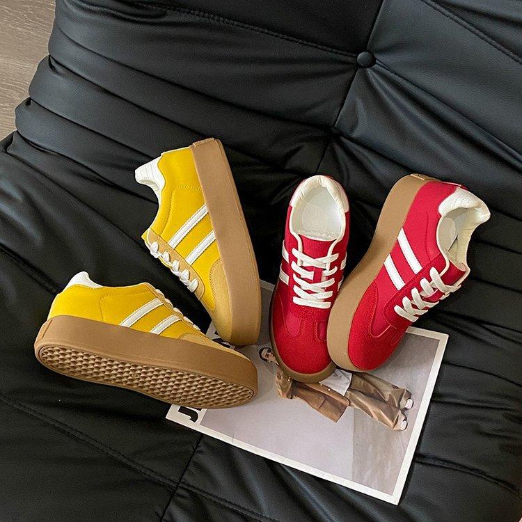 Small person 7cm inner height increase red German training shoes women's 2025 spring new retro platform casual board shoes women's tide