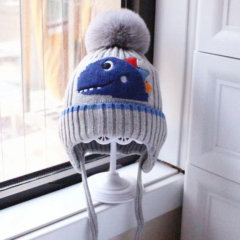 Kids' Woolen Hat with Pom-Pom - Warm, Knitted Winter Ear-Protection for Boys and Girls
