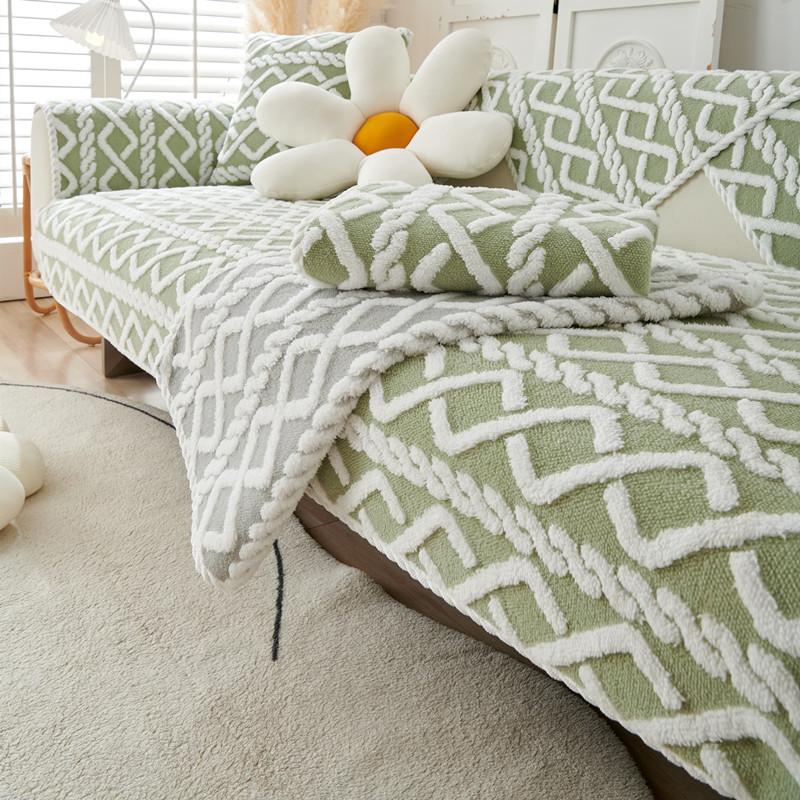 Осенне-зимняя диванная подушка — фото 10