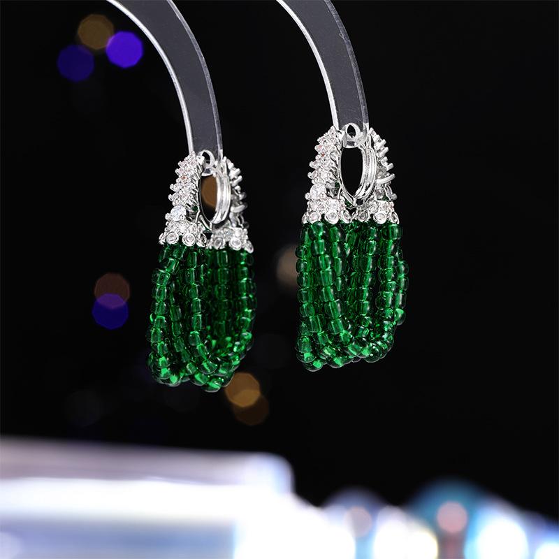 

Новые серьги-пряжки из многослойного бисера в китайском стиле с простым циркониевым цветком, модный нишевый дизайн, высококачественные серьги изумрудный