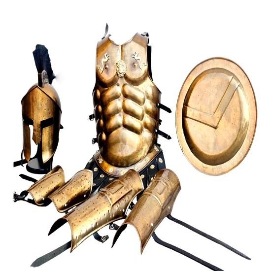 

Римские спартанские доспехи, наручи и набедренники, набор мышц со щитом, шлем,