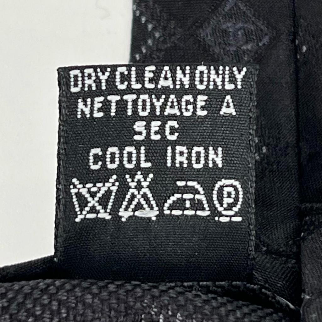 Makellose CHANEL Krawatte COCO Markierung Seidenjacquard schwarze Seide 100% Herren Gebraucht