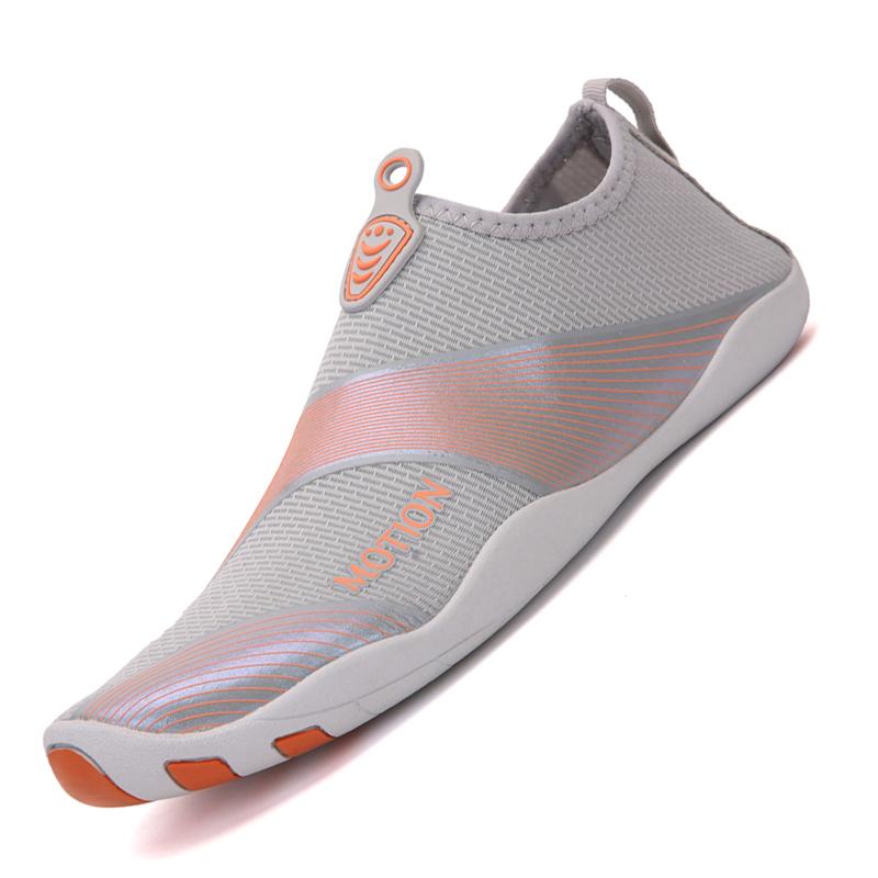 Slip-on Wassersportschuhe für Herren Damen Schnelltrocknende Aqua Schuhe Rutschfeste Wat-Sneaker für Strand Surfen Kajakfahren Schwimmen
