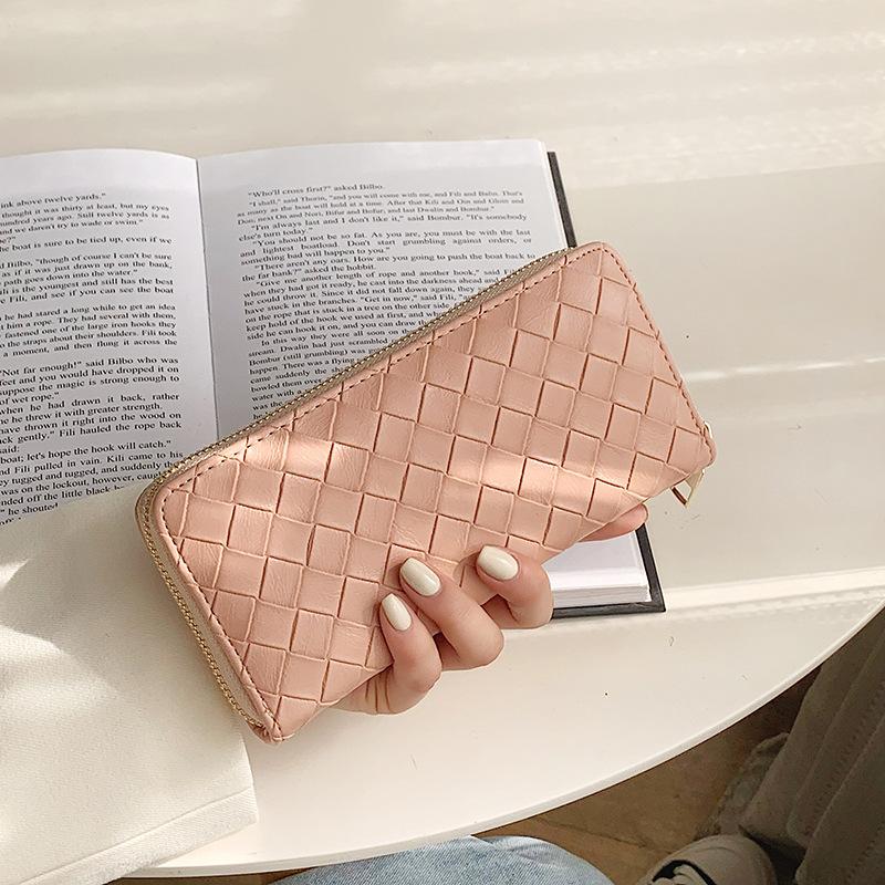 

Довгий жіночий гаманець 2024, нова корейська версія, простий модний плетений клатч великої ємності, персоналізована сумка для мобільного телефону на блискавці рожевий