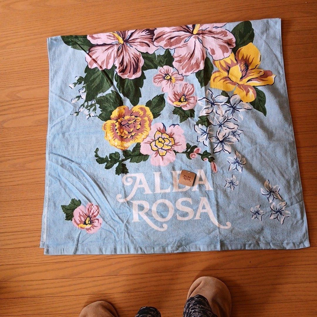 ALBA ROSA Hibiscus pattern bath towel light blue