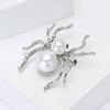 Exquisite Animal Brooch Including Rhinestones and Pearls Accent Lapel Pin for Unisex Wear Halloween Party Decoration