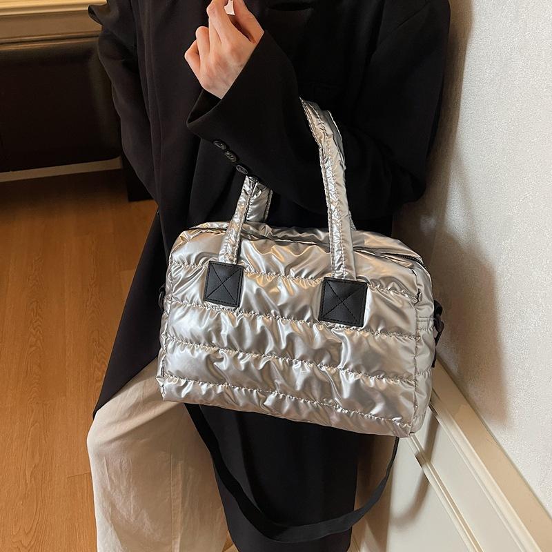 Large-capacity Trendy Single-shoulder Bag, Textured Trendy Crossbody Bag, Handbag