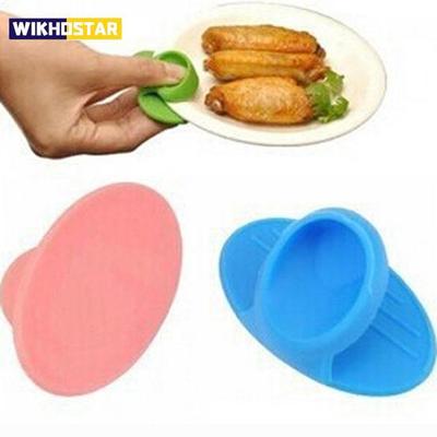 2 Stück Zufällige Farbe Silikon Isolierte Fingerlinge Ofen Mikrowelle Isolierte Handschuhe Hochtemperaturbeständig Verdickte Isolierte Unterlage Geschenk