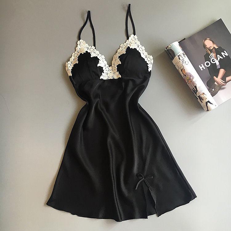 

Sultry Silk Camisole Nightgown with Chest Pad – Korean Style Summer Pajamas for Women XL 110-130 lbs