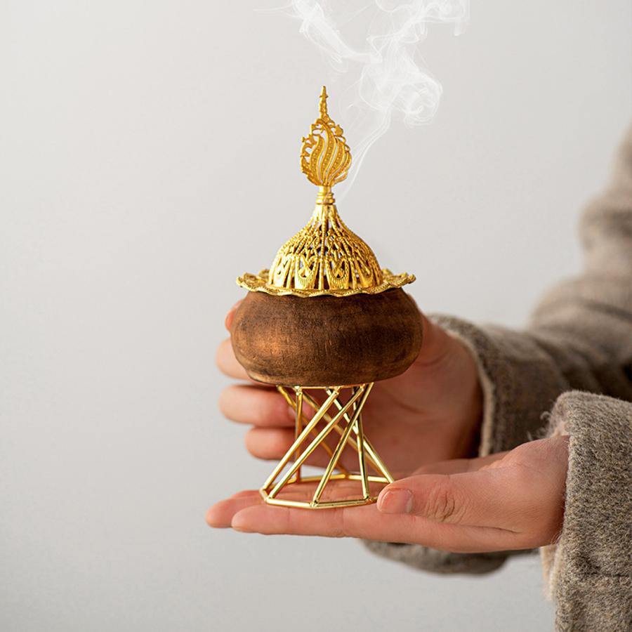 Retro Round Wood Octagonal Golden Metal Temple Table Decoration Aromatherapy Furnace Middle Eastern Arab Festival Incense Burner