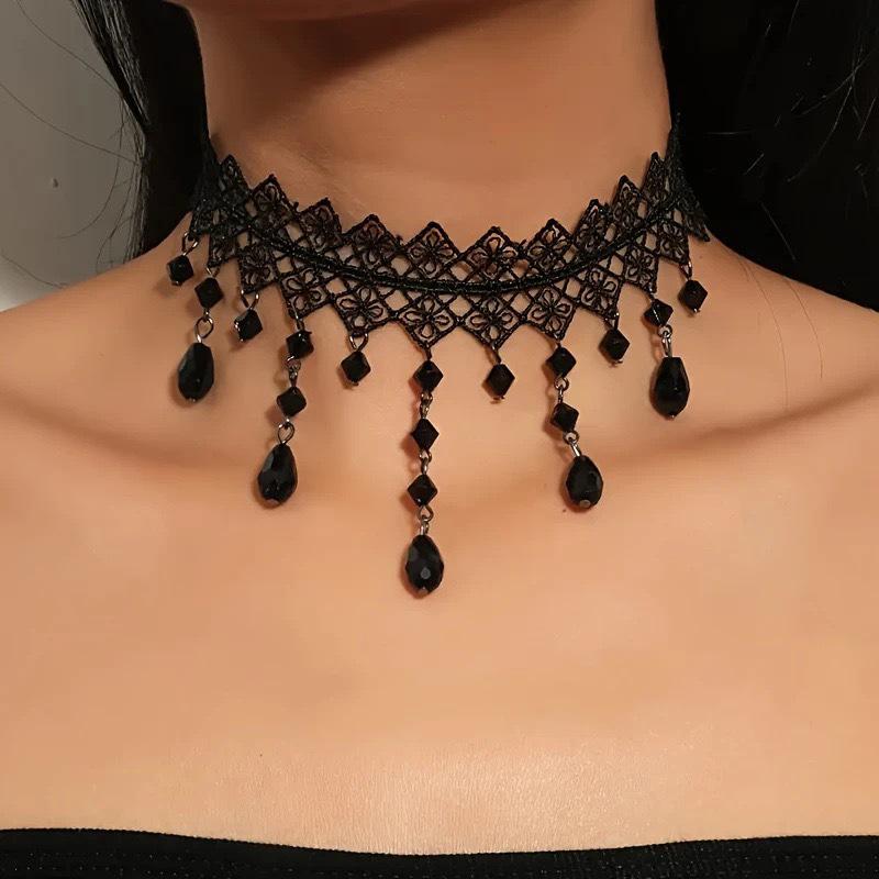 Charmante Gothic Schwarze Spitzen-Choker-Halskette für Damen