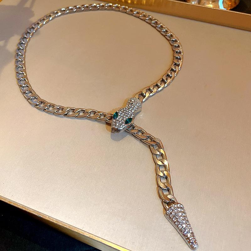 Rhinestone Snake Shaped Necklace for Women Chain Choker Jewelry Gift