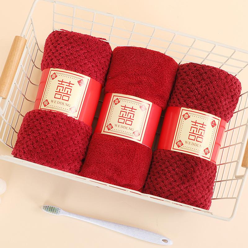 Coral fleece towel, pineapple grid red waist seal towel, wedding wedding towel