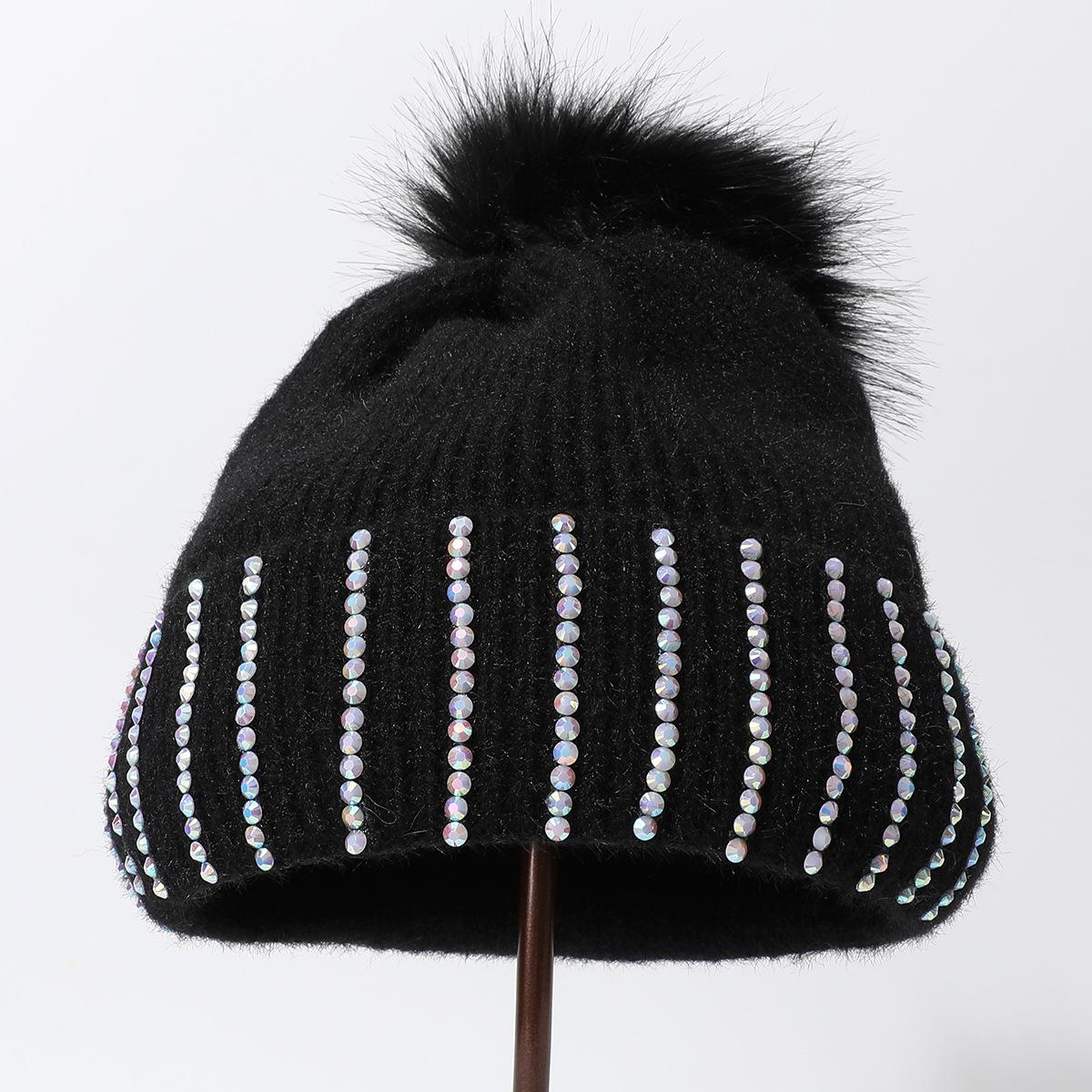 

Knitted Hat Thickened Cold-Proof And Warm Wool Ball Pullover Hat Winter Outdoor Stacking Hat One size fits all [knitted] чорний