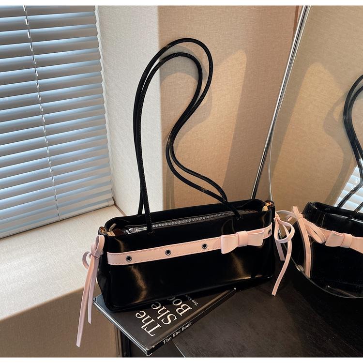 

Large-capacity bag women s summer new casual niche design shoulder underarm bag commuter bag чорний