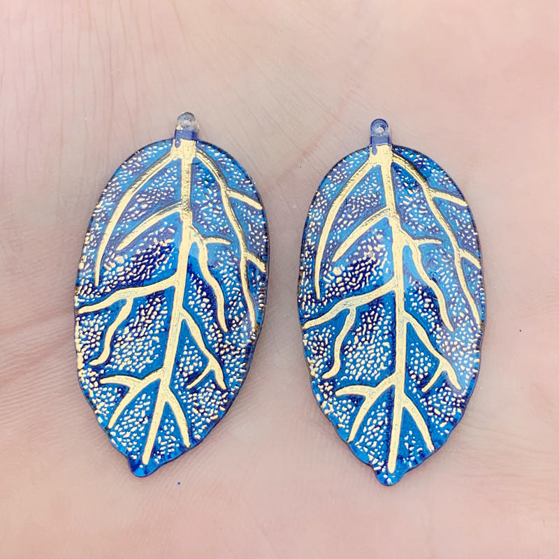 10 Stück 21*40mm Regenbogen Blätterförmige Harz Strass Applikation Kristalle Flatback Steine für Schmuck Handwerk Dekoration Anhänger