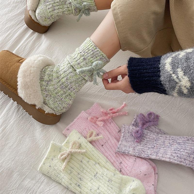 Dotted Yarn Wool Bow Woolen Socks Thickened Warm Solid Color Mid-Tube Cashmere Stack Socks