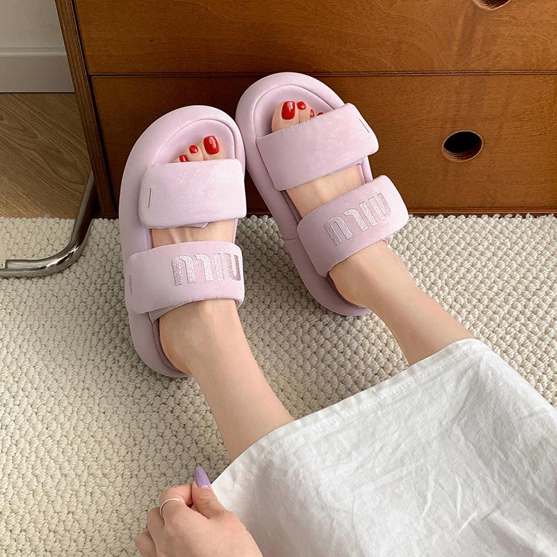 Fresh blue summer anti-skid thick-soled slippers for women's summer wear 2025 new soft-soled cool slippers