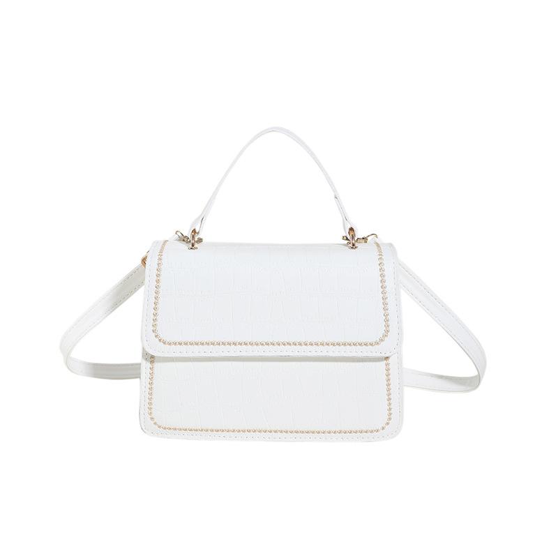 

Versatile Pu Fashion Leather Handbag For Women With Comfortable Strap And Functional Pockets White