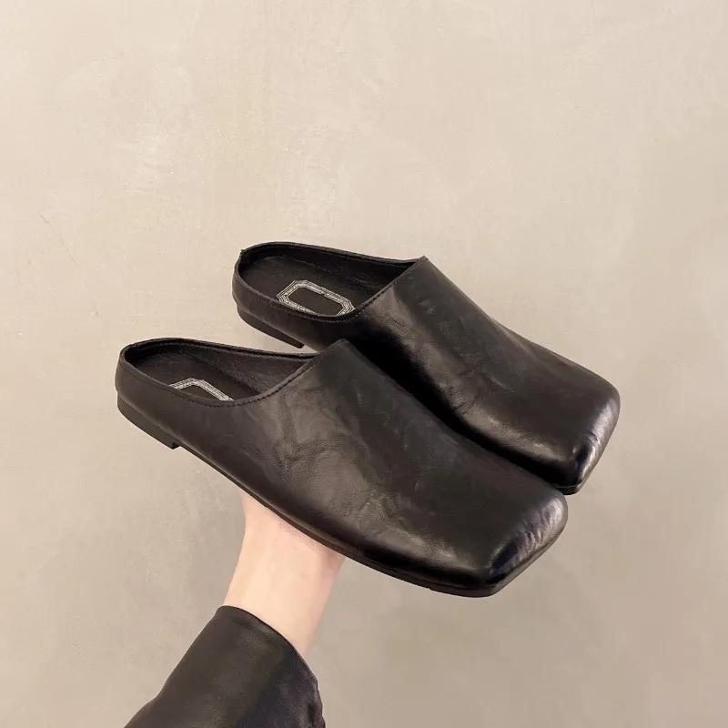 Fashion Women's square head new women's slippers 2025 summer women's design Rome flat bun Mueller shoes Comfortable flat shoes