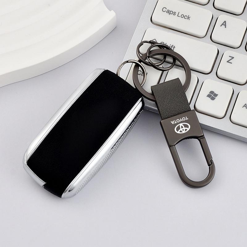 Car Vintage Leather Keychain Ring Zinc Alloy Chain Key For Toyota Hilux Aygo Yaris Ractis Corolla Camry CHR Auris Tacoma Cruiser
