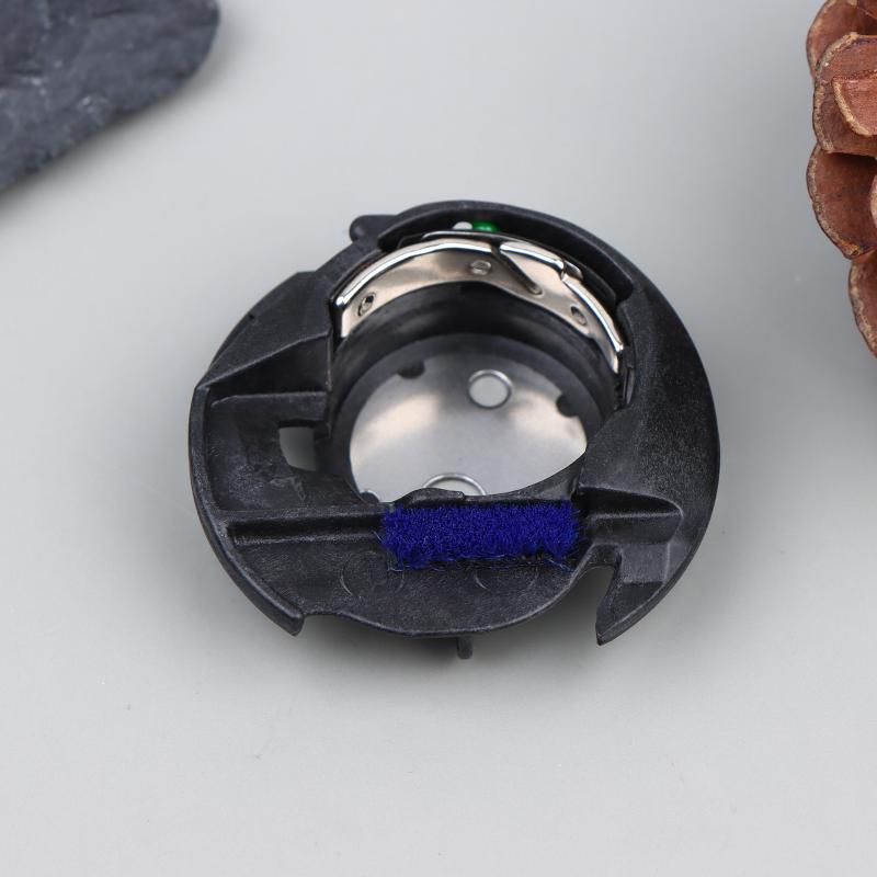 §Shells Hook Bobbin Case Multifunctional Rotating Hook Bobbin Case Home Sewing Machine Part For XE7560001/XC3152221