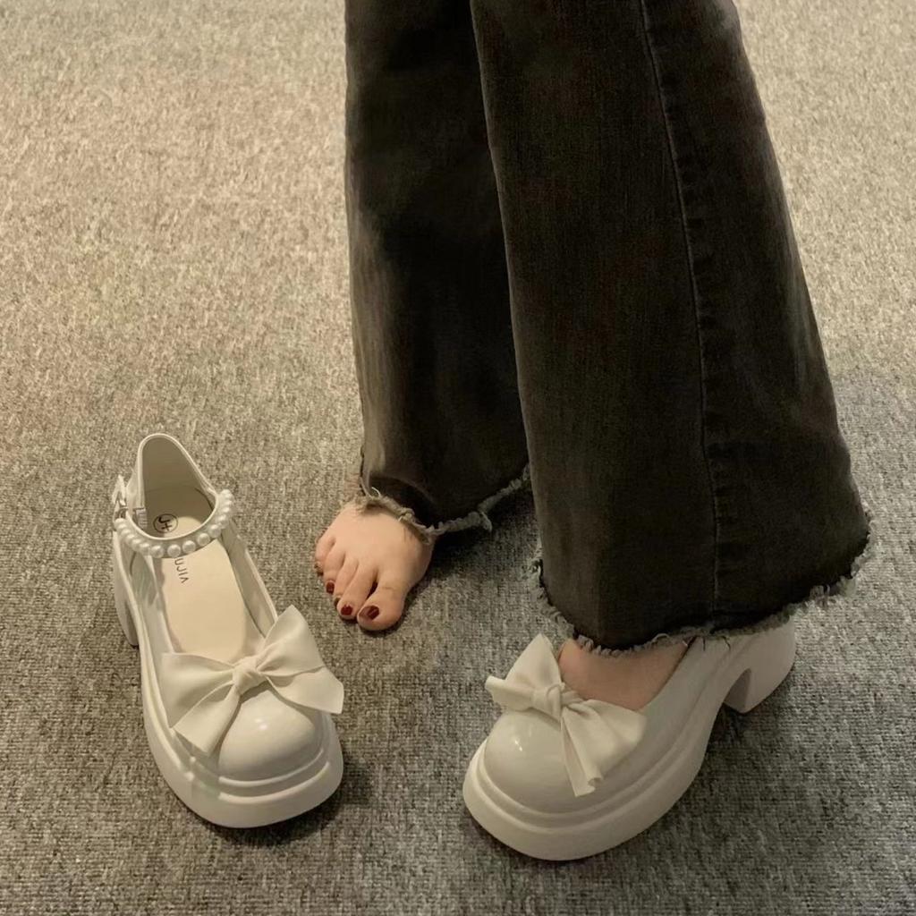 Fashion New Luxury Women's British Style Small Leather Shoes with Pearl Sweet Bow Mary Jane Coarse Heels, Versatile Casual Women's Shoes