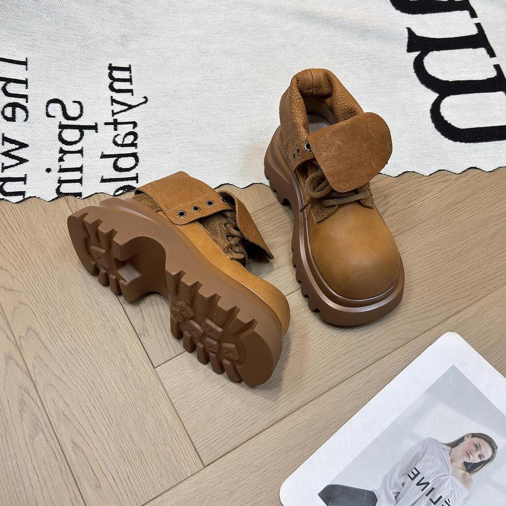 Retro Style Thick-soled Chelsea Boots Women's Rhubarb Boots 2025 Autumn and Winter New Round Head Versatile Short Boots Stacked