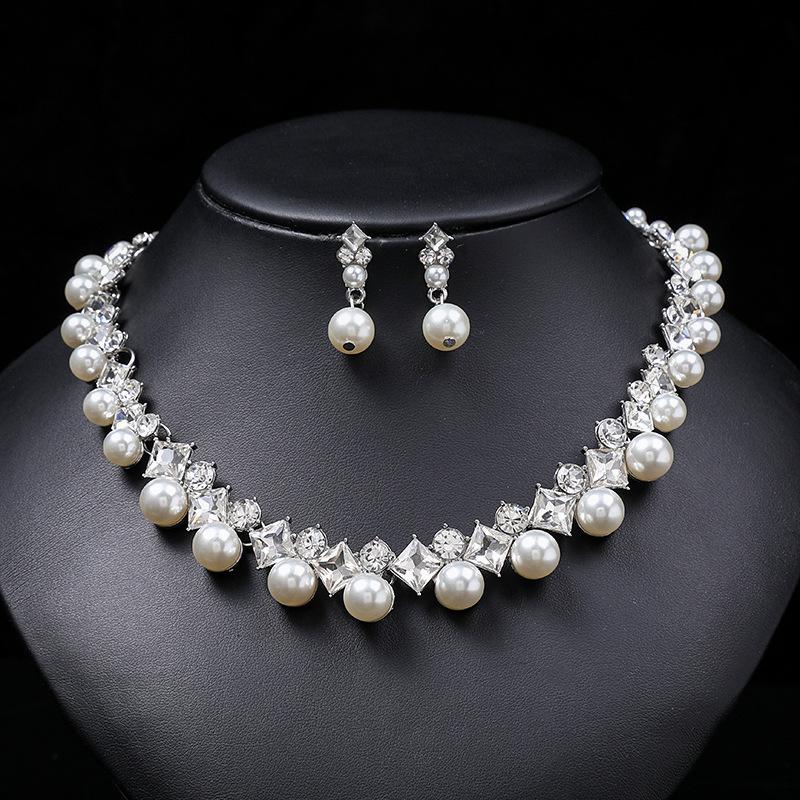 3pcs Women Zircon Necklace Earrings Set Light Luxury Bridal Zircon Versatile Boutique Accessories for Weddings Formal Dresses