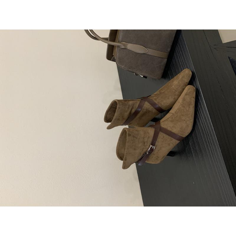 

Thin heel zipper Skinny Martin women s 2025 new autumn and winter pointed short boots Suede low Chelsea boots 39 верблюд