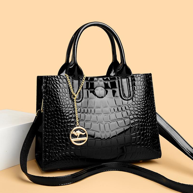 Luxury Crocodile pattern Large Capacity Commuting Women Crossbody Shoulder Bags Retro Patent Leather Handbags Shopping Tote Sac